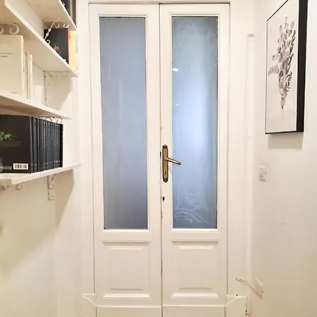 Spazioso Vicino A M4 Dateo/pt.venezia - Master Guest Apartamento *