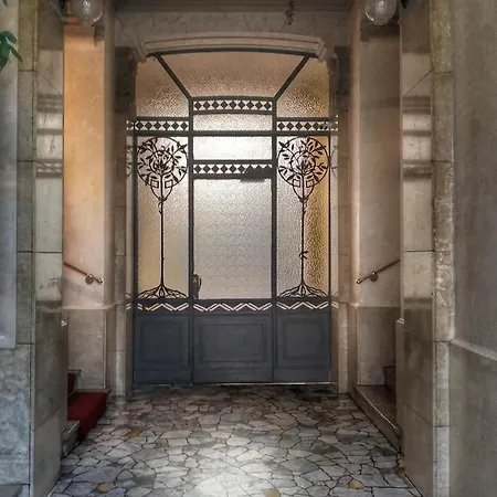 Apartamento Spazioso Vicino A M4 Dateo/pt.venezia - Master Guest *