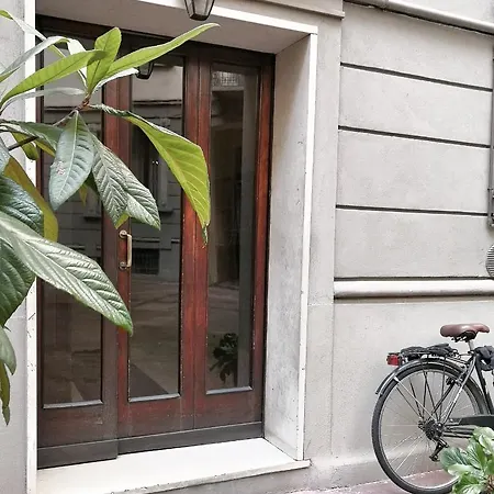Apartamento Spazioso Vicino A M4 Dateo/pt.venezia - Master Guest *