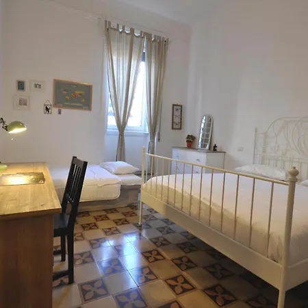 Spazioso Vicino A M4 Dateo/pt.venezia - Master Guest Apartamento Milão